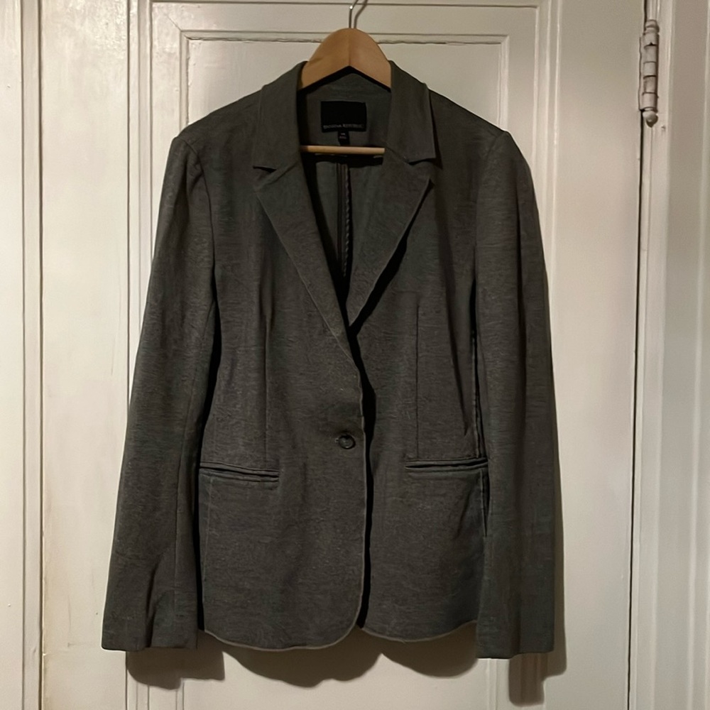 Gray Banana Republic stretchy blazer